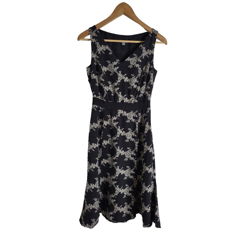 Ann Taylor Black Silk Floral Sleeveless V-Neck A-Line Dress 0 Vintage Modesty